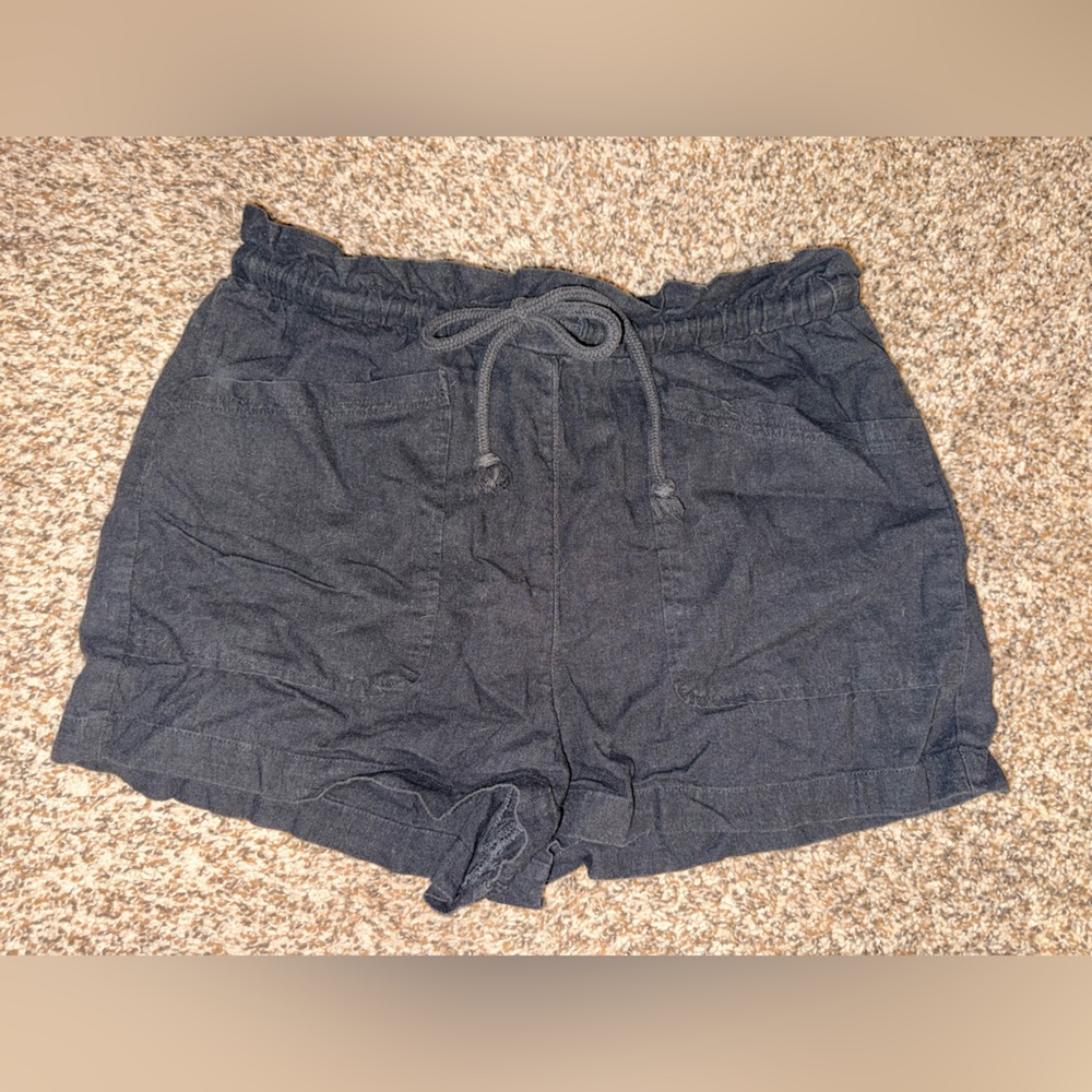 Universal Thread Dark Gray Shorts